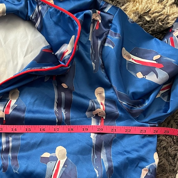 Trump Dancing Long Sleeve and Pants Pajama Set - Picture 5 of 10